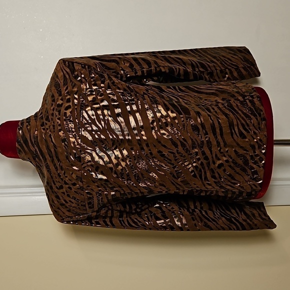 Birch Hill Faux Leather Animal Print Jacket Size: Medium NWT - Picture 9 of 14